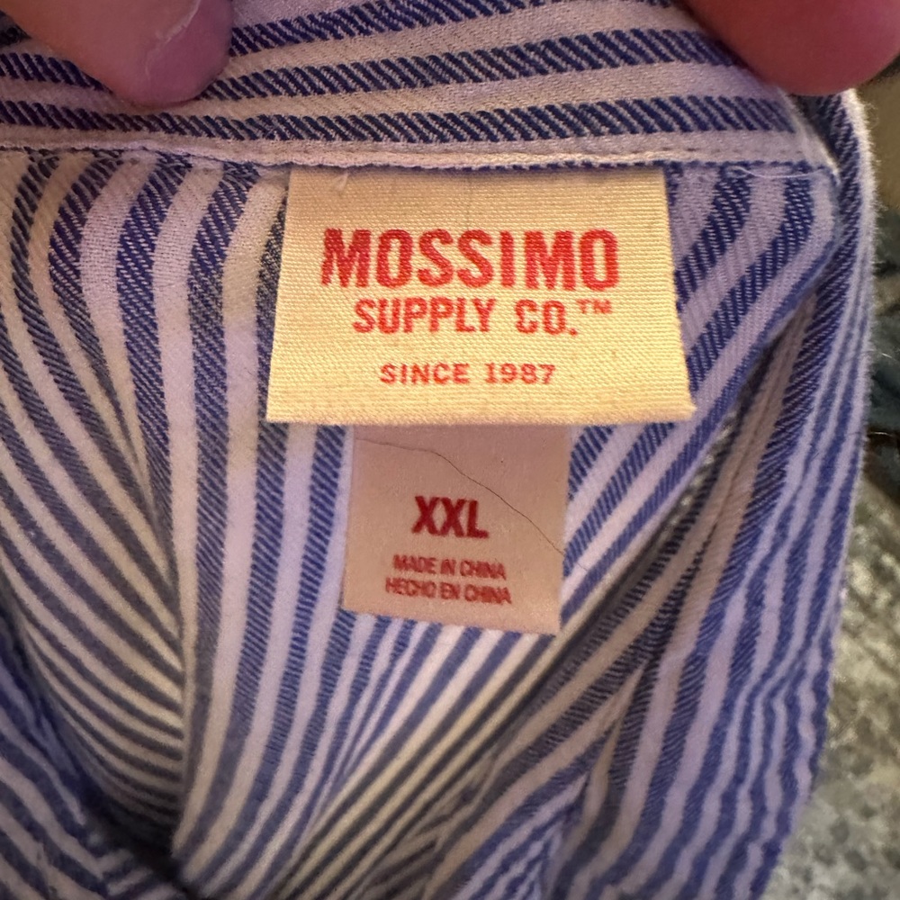 Mossimo blouse - Picture 3 of 3
